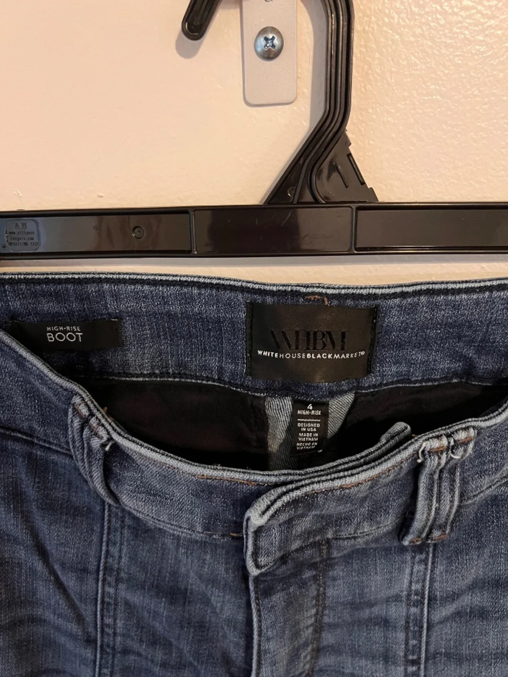 White House Black Market High-Rise Boot Cut Cargo Jeans | Size 4
